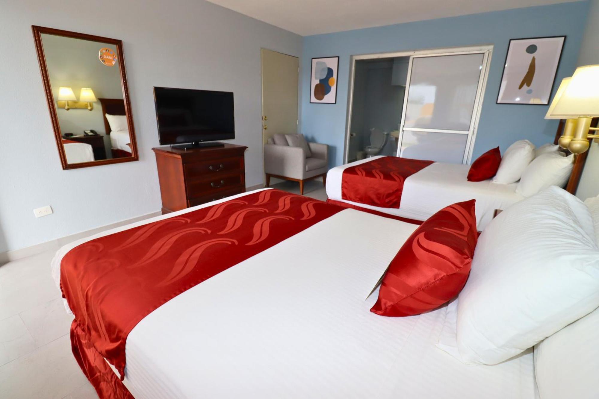 Quality Inn Пьедрас-Неграс Экстерьер фото